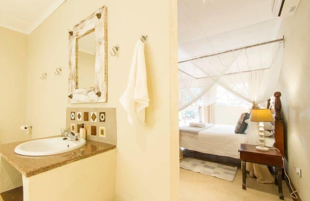 Bayete Guest Lodge Водопад Виктория Экстерьер фото