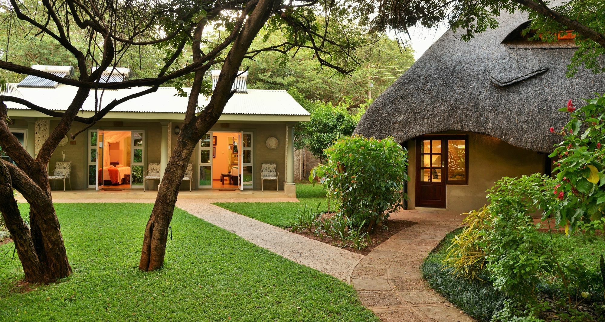 Bayete Guest Lodge Водопад Виктория Экстерьер фото